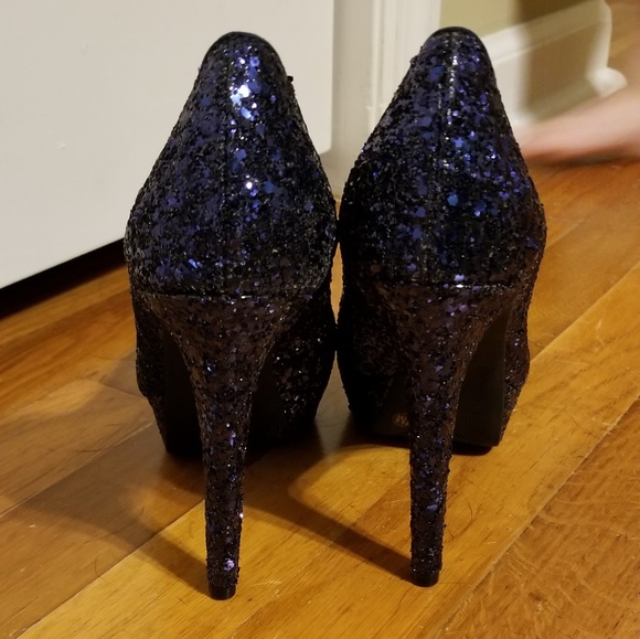 Gianni Bini Navy Blue Glitter Heels - Picture 2 of 4